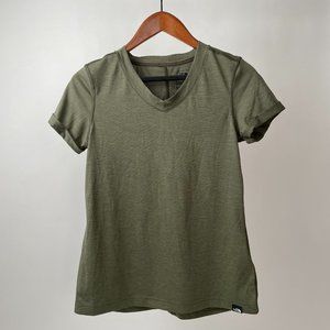 The North Face Flash Dry V Neck Tee, Cap Sleeves, Sage Green, Size S